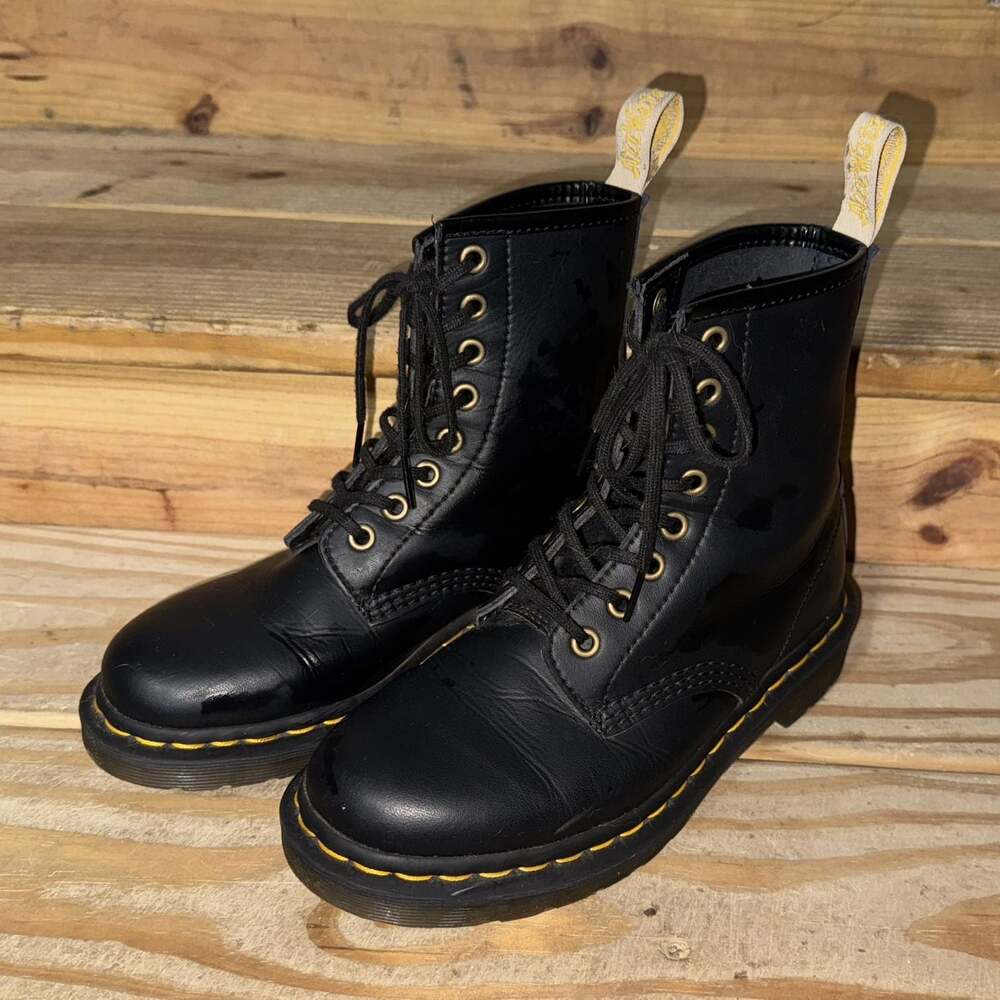 Dr. Martens Women’s Vegan 1460 Felix Lace Up Boots (6)
